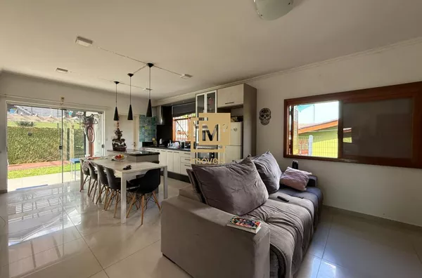 Linda Casa com Piscina em Horizonte, Sapiranga - Ótima Oportunidade de Compra