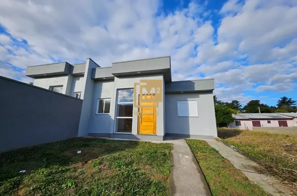 Casa Geminada à Venda em Araricá com Piso Porcelanato