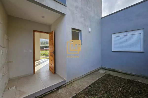 Casa Geminada à Venda em Araricá com Piso Porcelanato