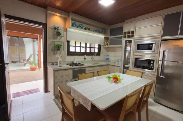 CASA - ZONA SUL - BALNEÁRIO RINCÃO