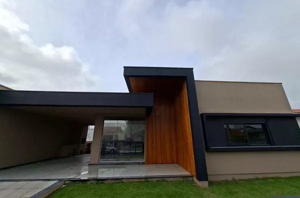 CASA PARA VENDA - ZONA SUL - BALNEÁRIO
