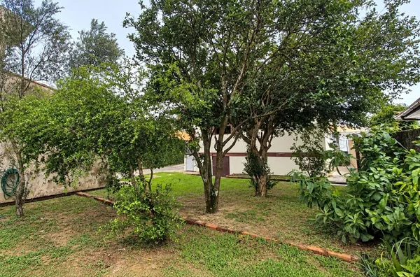 CASA - JARDIM ELIZABATE - IÇARA