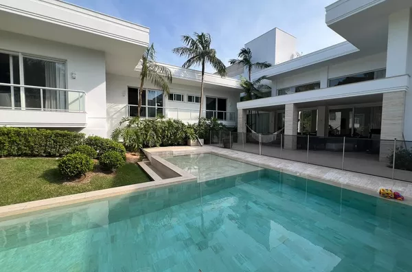 CASA PARA VENDA - CONDOMÍNIO LAGOA DOURADA - CRICIÚMA