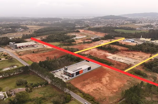 TERRENO INDUSTRIAL - PRIMEIRA LINHA - CRICIÚMA