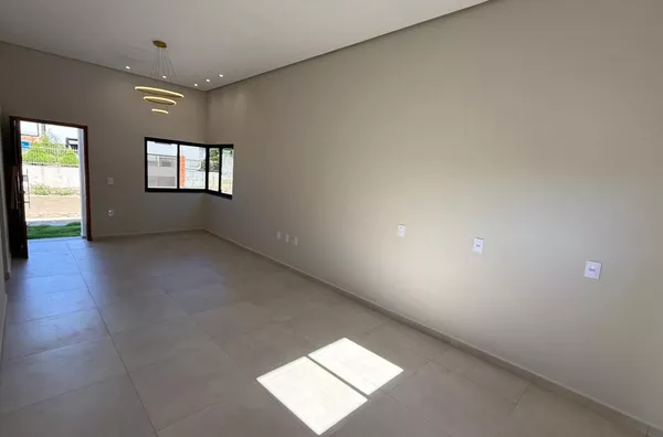 CASA - LINHA BATISTA - CRICIUMA
