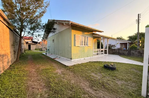 CASA - PEDREIRAS, BALNEÁRIO RINCÃO