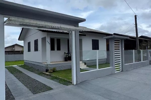 CASA - QUARTA LINHA - CRICIÚIMA