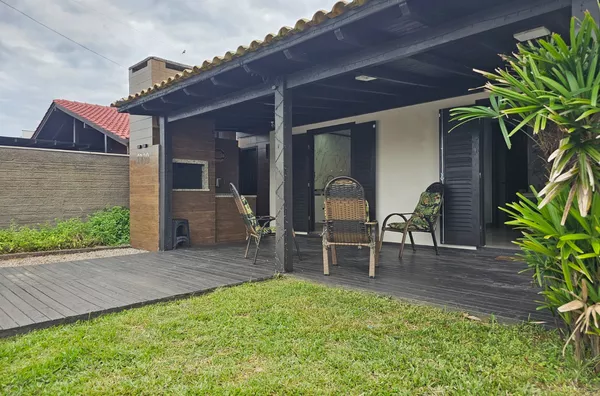 CASA -ZONA SUL - BALNEÁRIO RINCÃO