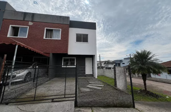CASA GEMINADA - VILA SÃO JOSÉ - CRICIÚMA