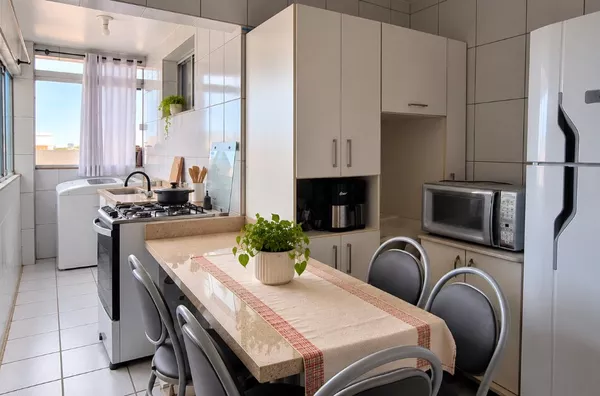 APARTAMENTO  - NOVO RINCÃO - EDIFÍCIO PIRIAPOLIS, AP Nº 20
