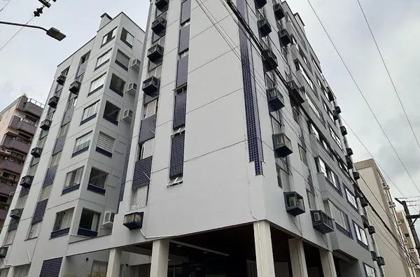 APARTAMENTO NO ED. RESIDENCIAL VICENZA, COMERCIÁRIO, CRICIÚMA