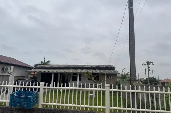 CASA PARA VENDA - ZONA SUL - BALNEÁRIO RINCÃO
