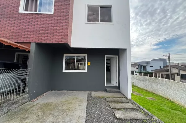 CASA GEMINADA - VILA SÃO JOSÉ - CRICIÚMA