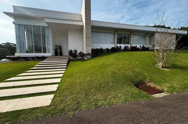 CASA PARA VENDA - CONDOMÍNIO LAGOA DOURADA - CRICIÚMA