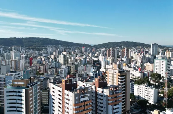 APARTAMENTO - RES. SUPREME - CENTRO - CRICIÚMA