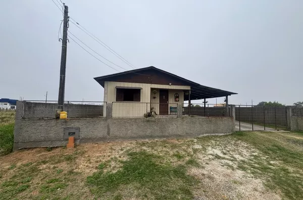 CASA PARA VENDA - ZONA SUL - BALNEÁRIO RINCÃO
