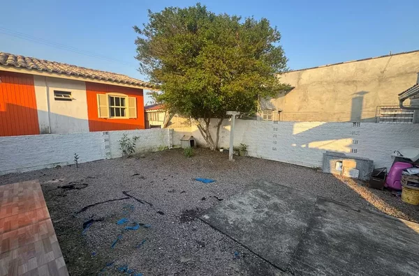 CASA PARA VENDA - ZONA NOVA - BALNEÁRIO RINCÃO