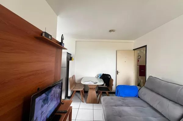 APARTAMENTO - RES. AMANDA COSTA - RAICHASKI - IÇARA