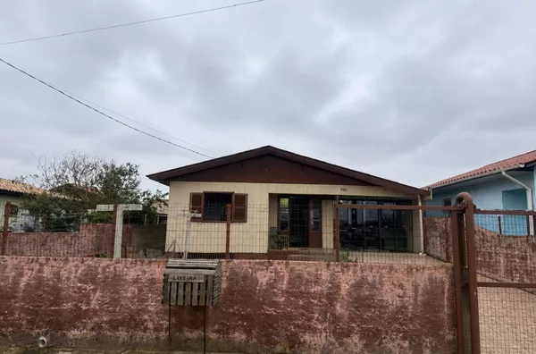 CASA PARA VENDA - ZONA SUL - BALNEÁRIO RINCÃO