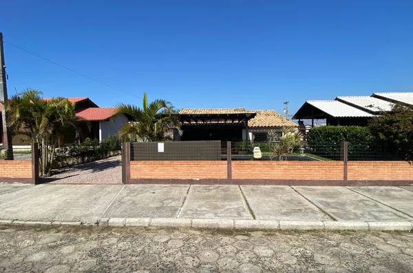CASA PARA VENDA - ZONA NOVA - BALNEÁRIO RINCÃO