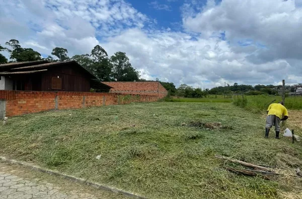 TERRENO - LIRI - IÇARA