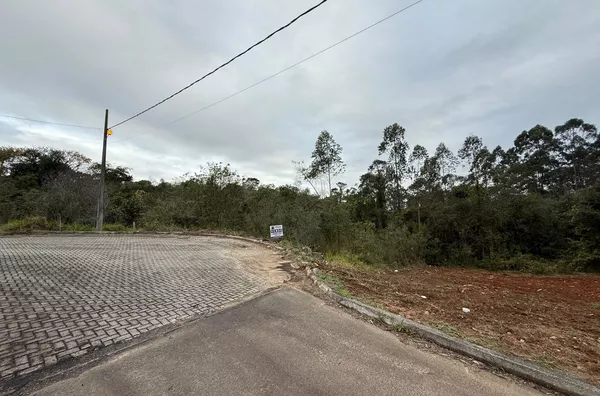 TERRENO - LOT. CITY GARDEN, RIO MAINA, CRICIÚMA