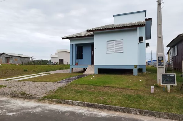 CASA -  LOTEAMENTO JARDIM HELENA - SANGA FUNDA - IÇARA