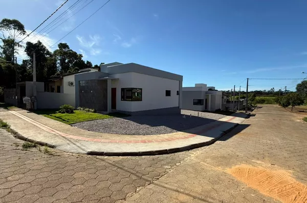 CASA - LINHA BATISTA - CRICIUMA