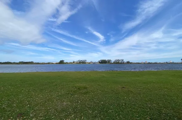 TERRENO PARA VENDA - LAGOA DOS FREITAS - BALNEÁRIO RINCÃO