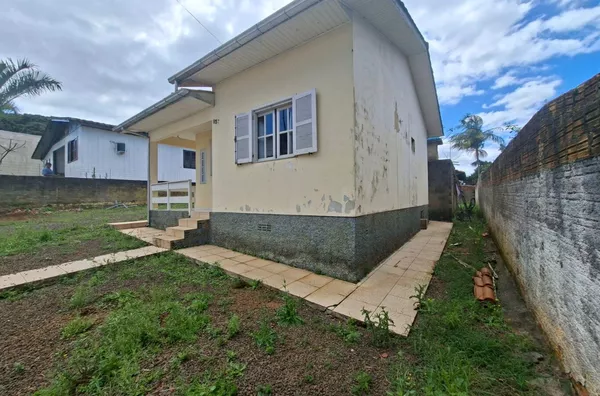 CASA PARA VENDA - CRISTO REI - IÇARA