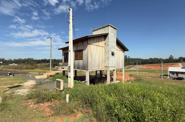 CASA MISTA - LOT. PARQUE NOVA FIGUEIRA - CRISTO REI, IÇARA