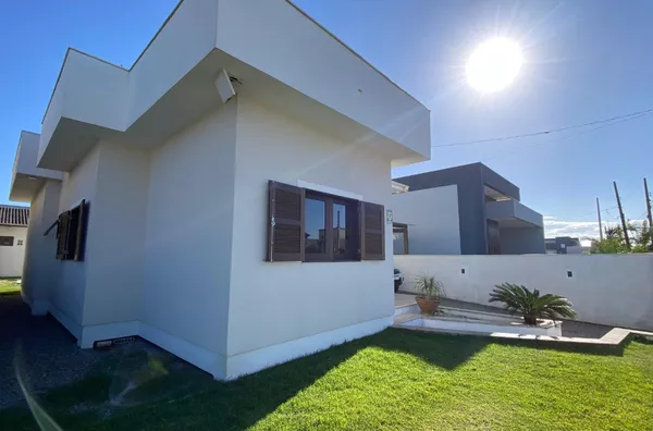 CASA PARA VENDA - ZONA NOVA - BALNEÁRIO RINCÃO