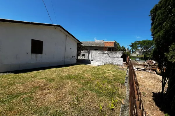 CASA - CENTRO - IÇARA
