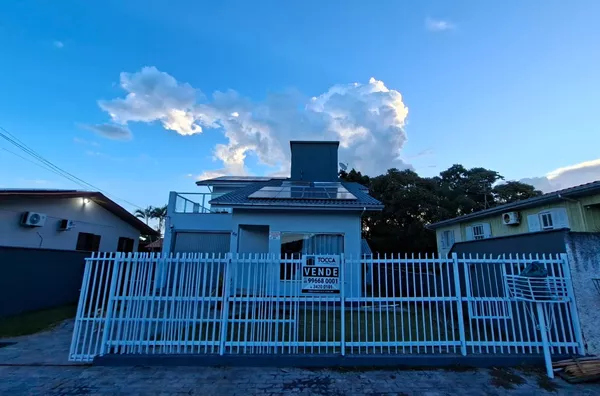 CASA - SANTO ANTONIO - CRICIUMA