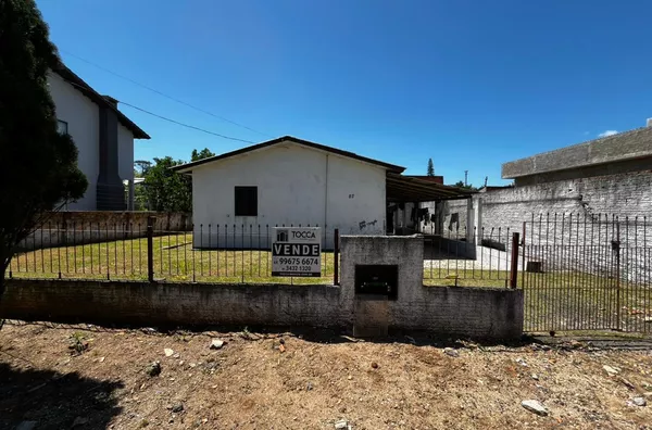 CASA - CENTRO - IÇARA