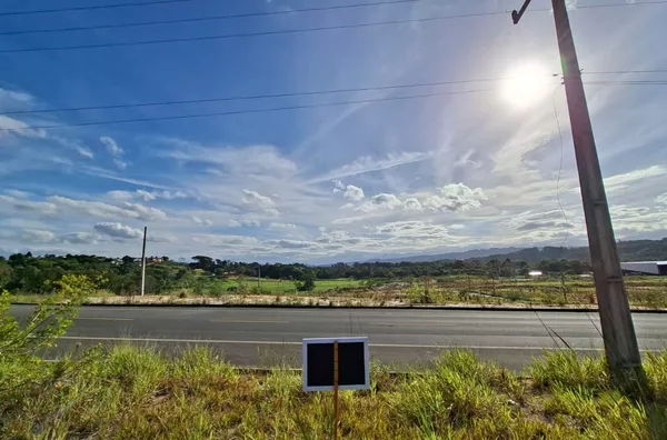 TERRENO - ARQUIMEDES NASPOLINI - CRICIUMA