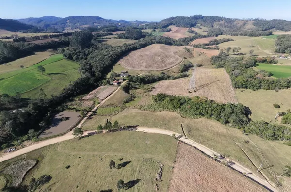 TERRENO - AZAMBUJA - PEDRAS GRANDES