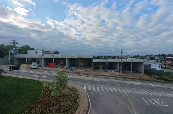 SALAS COMERCIAIS - CRISTO REI - IÇARA