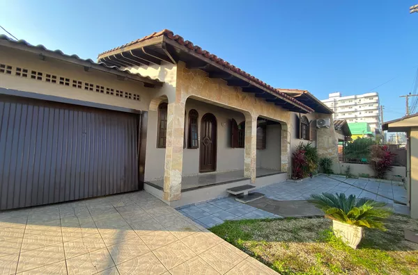 CASA-CENTRO-IÇARA
