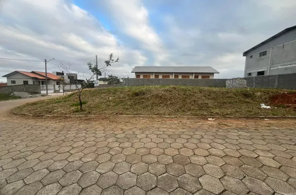 TERRENO - DEMBOSKI - IÇARA