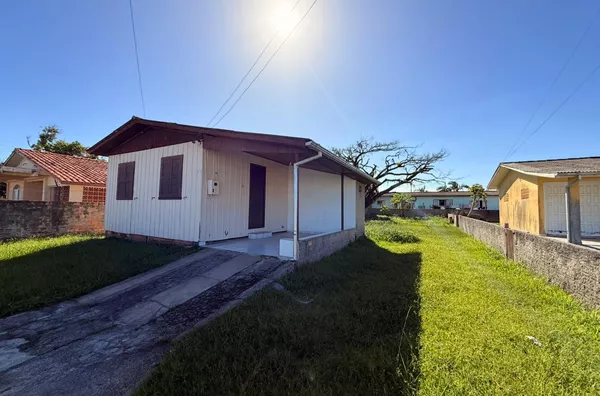 CASA - ZONA VELHA - BALNEÁRIO RINCÃO