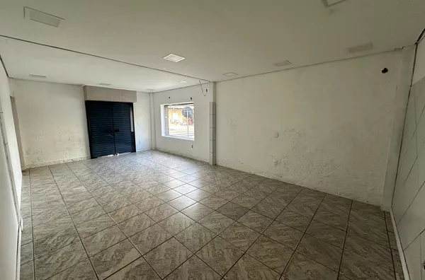 PRÉDIO COMERCIAL, BAIRRO PRÓSPERA - CRICIÚMA
