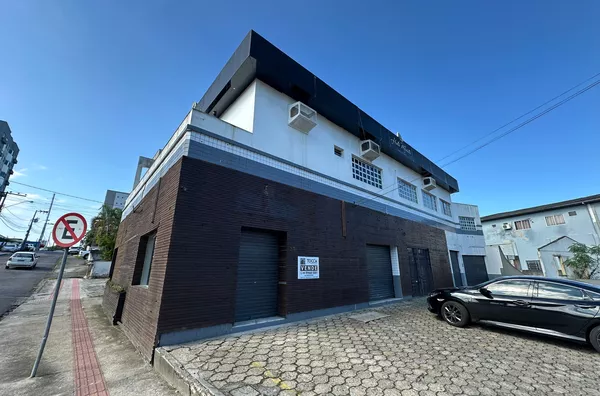 PRÉDIO COMERCIAL, BAIRRO PRÓSPERA - CRICIÚMA