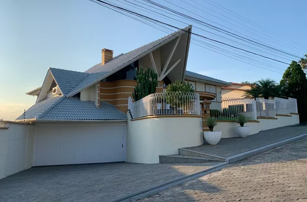 CASA - JARDIM SILVANA, IÇARA