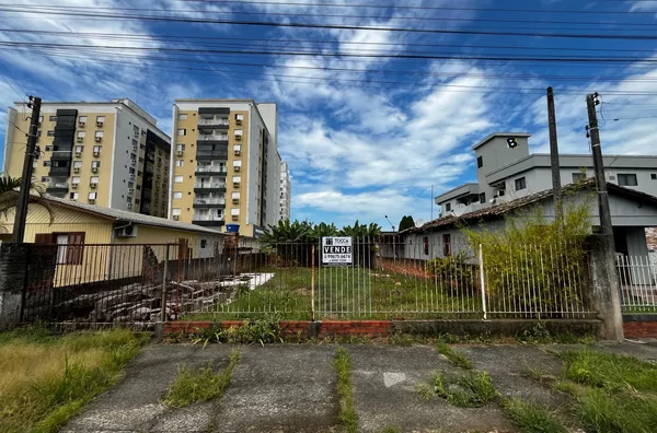 TERRENO - CENTRO, IÇARA
