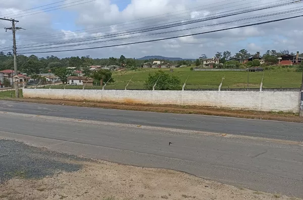 TERRENO - PRIMEIRO DE MAIO, IÇARA