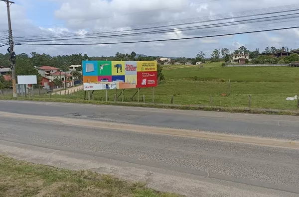 TERRENO - PRIMEIRO DE MAIO, IÇARA