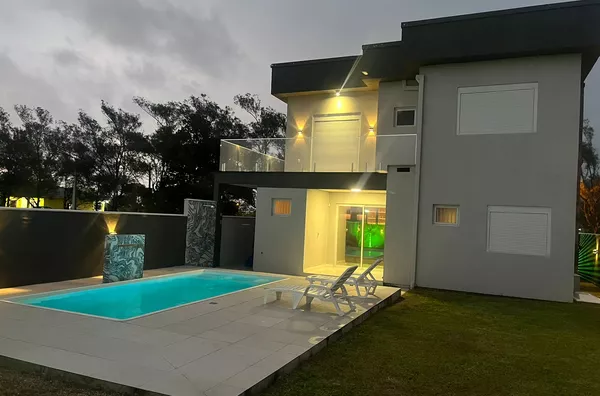 CASA ALTO PADRÃO, BALNEÁRIO GAIVOTA