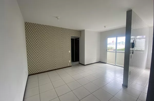 APARTAMENTO, ED. ZUNI, BAIRRO COMERCIÁRIO - CRICIÚMA