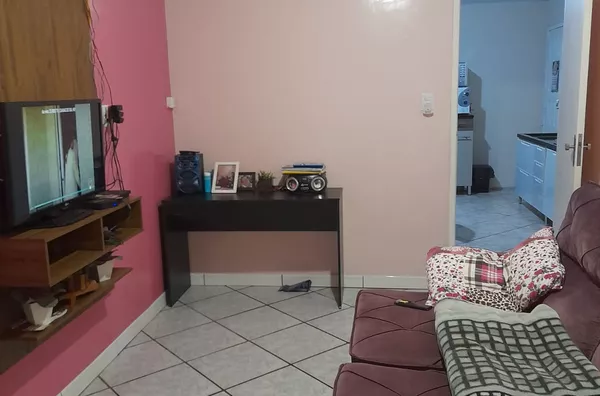 CASA/ SALA COMERCIAL - CRISTO REDENTOR, CRICIUMA